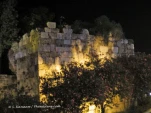 byblos tour medievale nuit